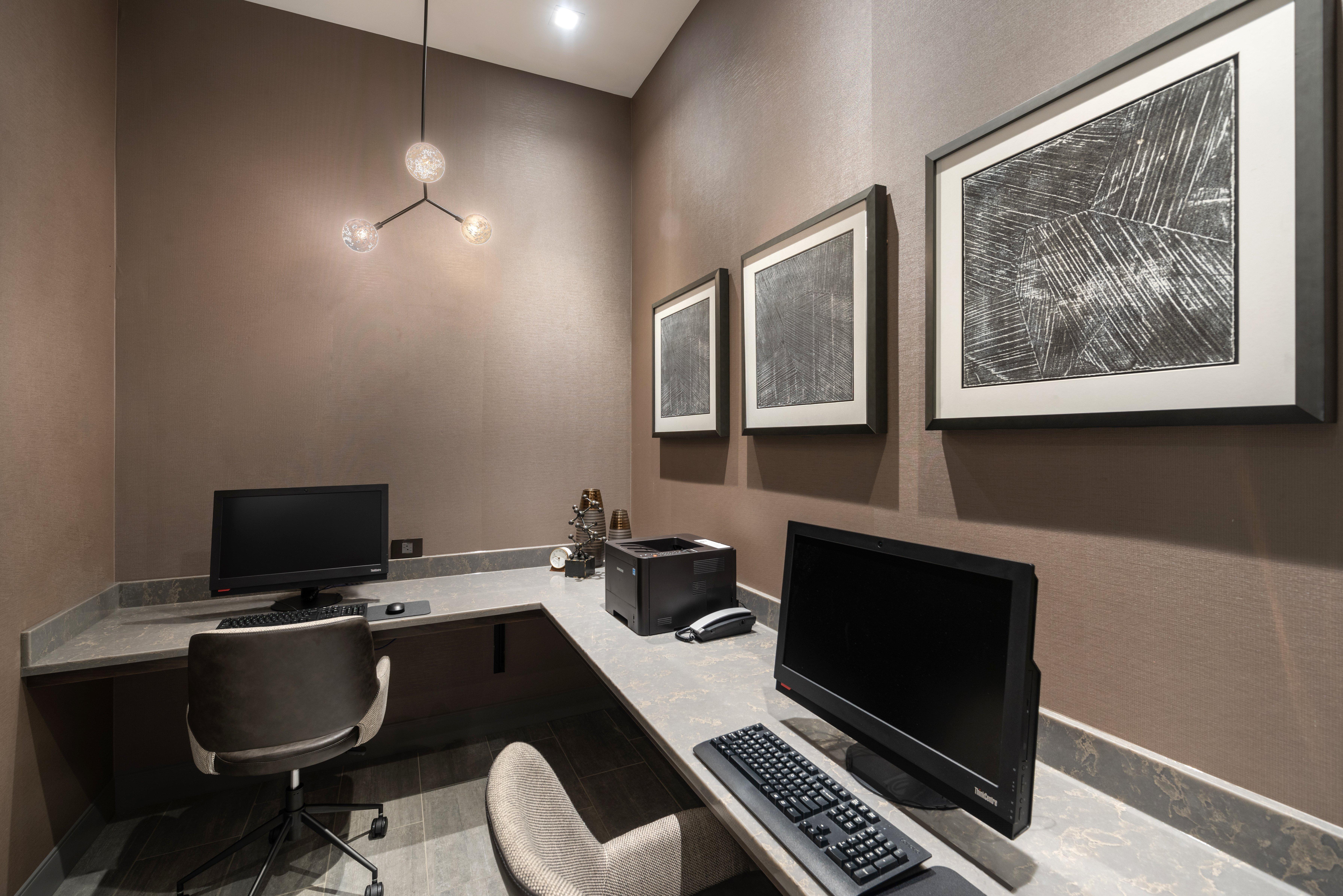 Holiday Inn Boston Logan Airport - Chelsea By Ihg Exteriör bild