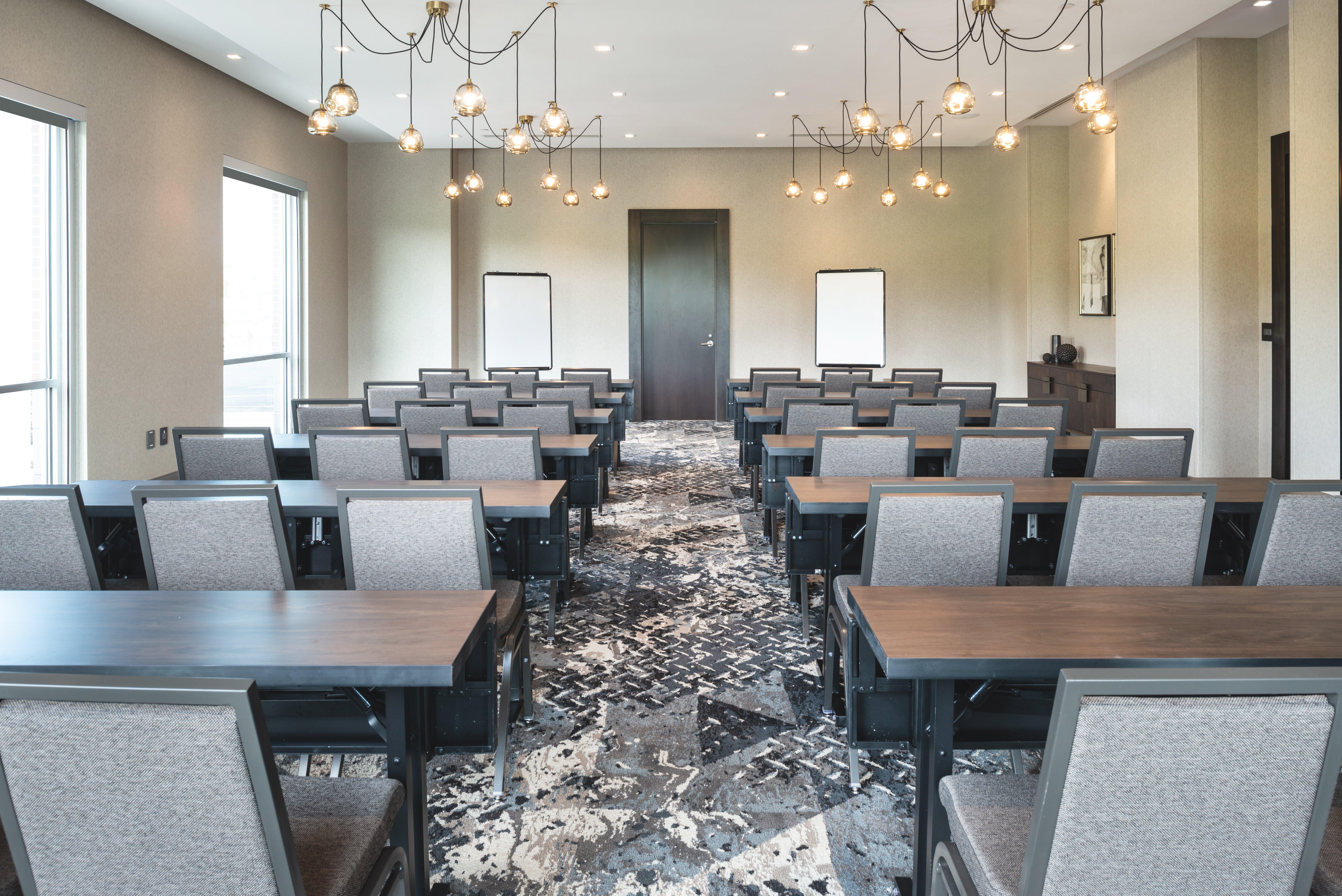 Holiday Inn Boston Logan Airport - Chelsea By Ihg Exteriör bild
