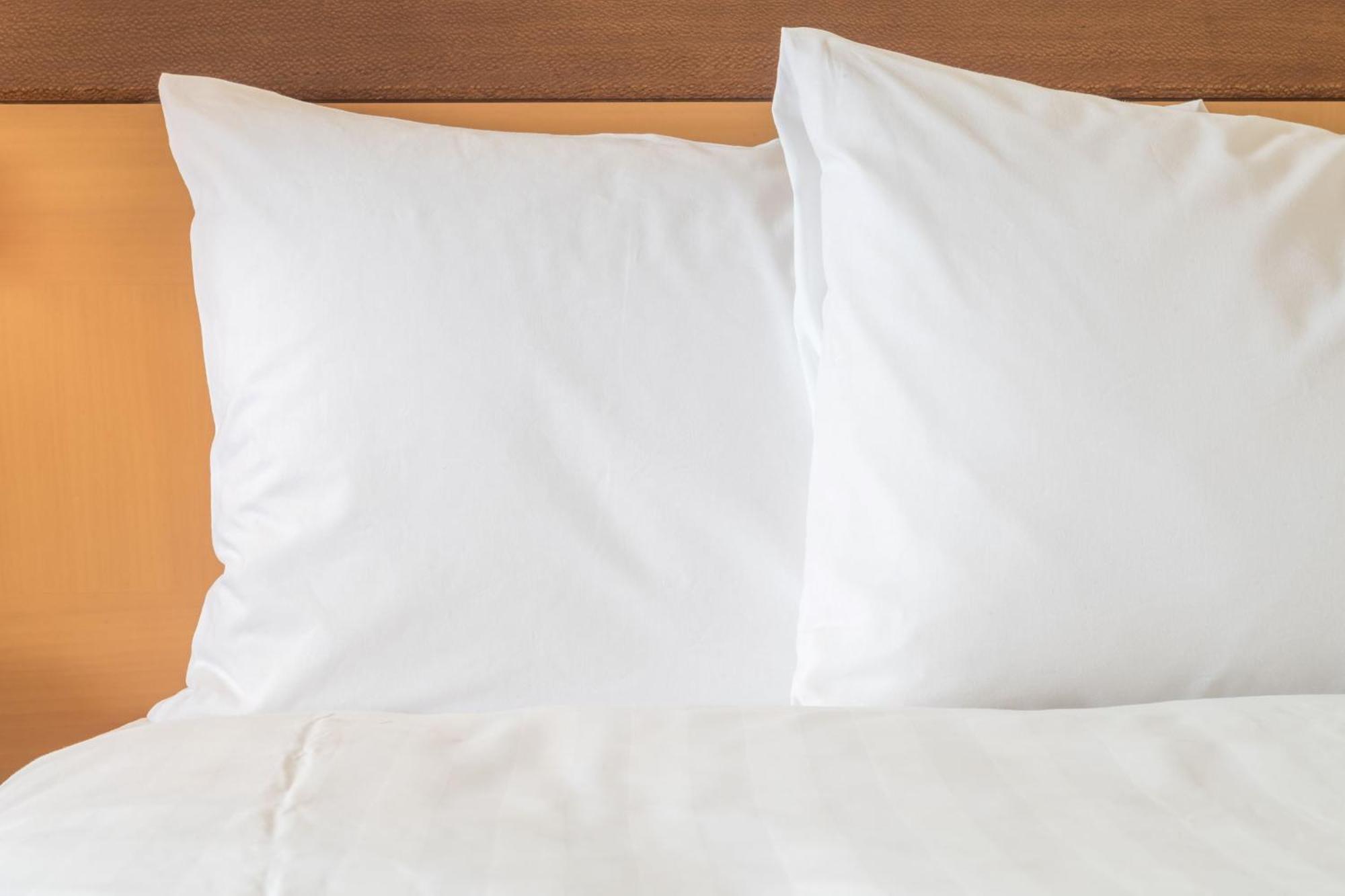 Holiday Inn Boston Logan Airport - Chelsea By Ihg Exteriör bild